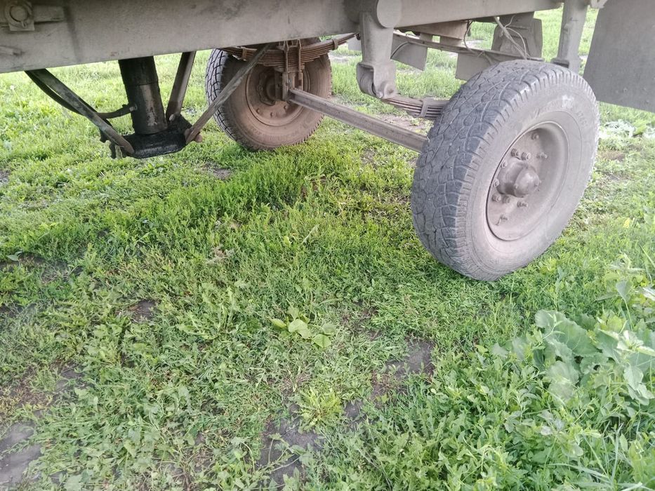 Продам прицеп 2ПТС4