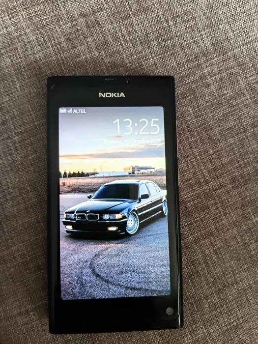Nokia N9/оригинал/обмен