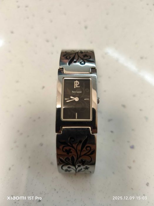Дамски френски часовник PIerre Lannier