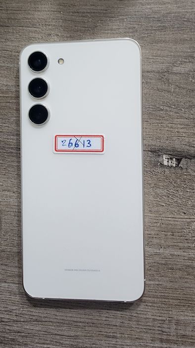 Samsung 23 + сотилади