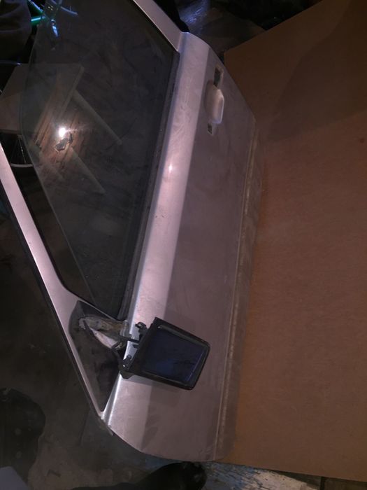 Двери на Mersedes Мерседес 124 кузов: 30 000 тг. - Кузовные детали ...