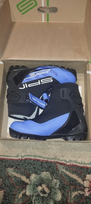 Продам лыжные ботинки SPINE Polaris Pro