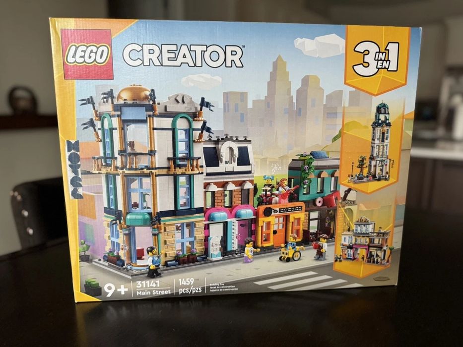 SIGILAT! LEGO Creator 3 in 1 - Strada principala 31141