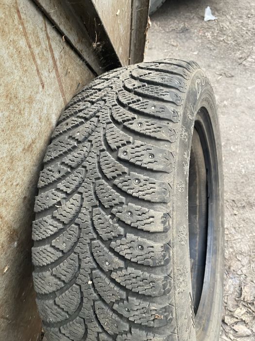 Продам резину р16