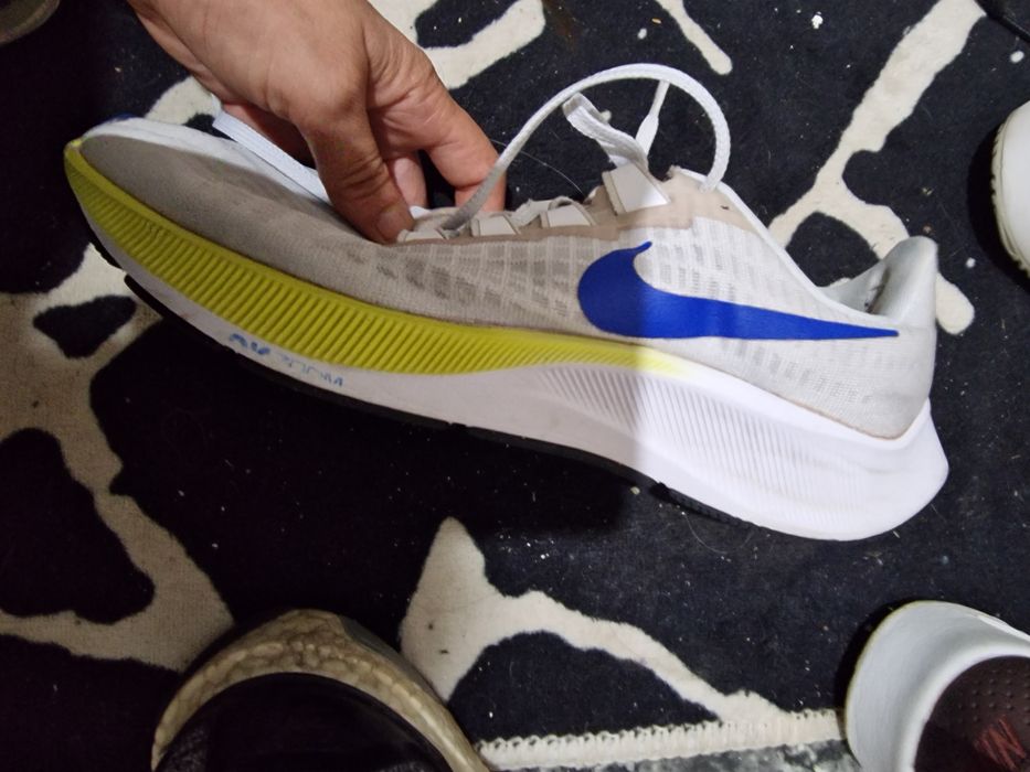 Оригинални маратонки