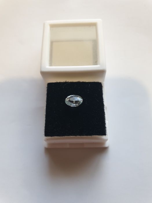 Естествени скъпоценни камъни