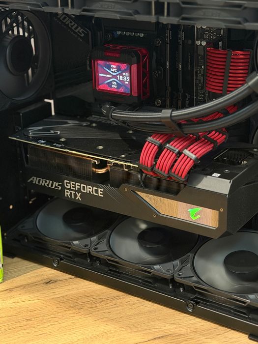 Видеокарта AORUS XTREME RTX 3080
