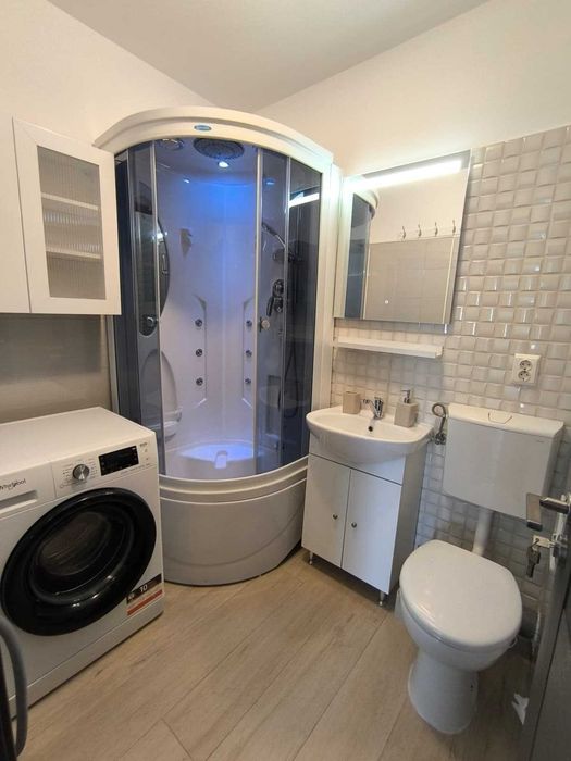 Proprietar inchiriez Apartament 2 Camere tip Studio Rasnov