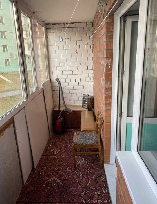 Продается 2- ком. квартира на бензострое