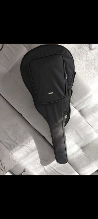 Срочно продам гитару