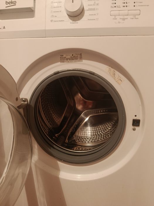 Продам стиральную машинку