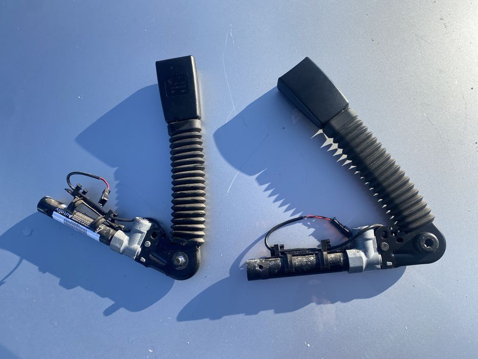 Pretensioner centura dreapta cu capsa bmw f10 f11 2010-2017