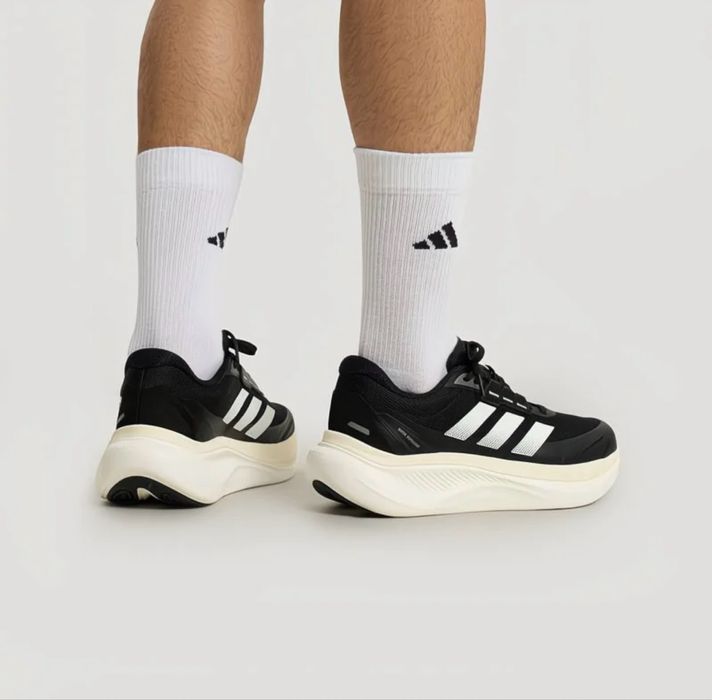Кроссовки Adidas