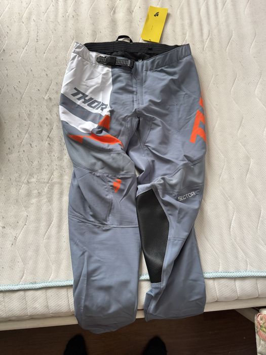 Мотокрос / Ендуро екип (панталон и джърси)