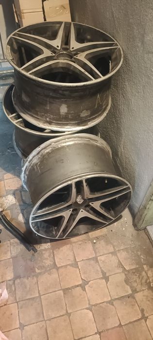 Диски на 18 продам