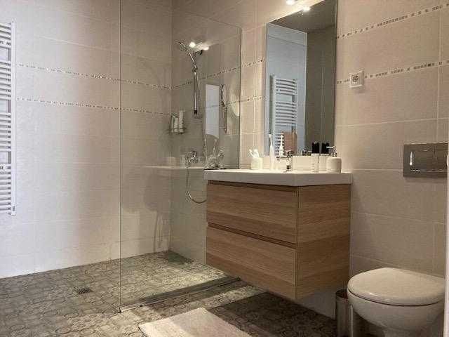 Продава се Къща в Бургас, Горно Езерово - 287 кв.м за 889 €/кв.м - Снимка #7