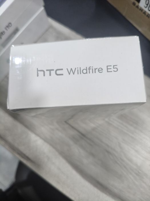 HTC Wildfire E5 4/64