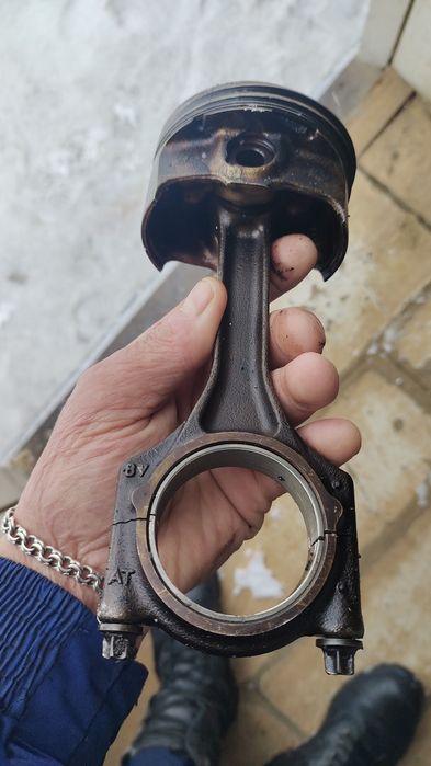 Продам шатуны 127/126 ваз
