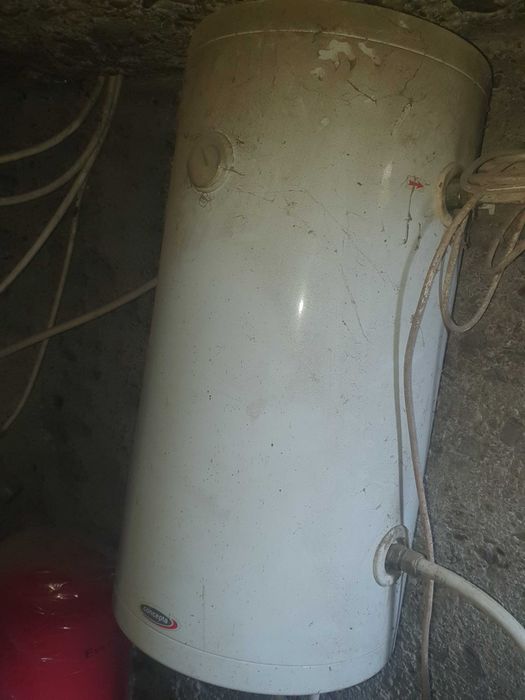 Centrala termică lemne Viadrus 30 kw din fontă + Boiler electric