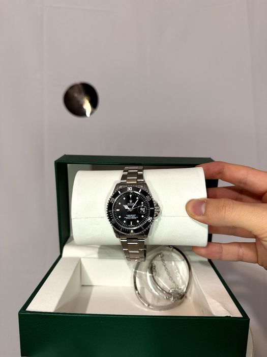 Ceas Rolex Argintiu Negru // Oyster Perpetual Date Submariner