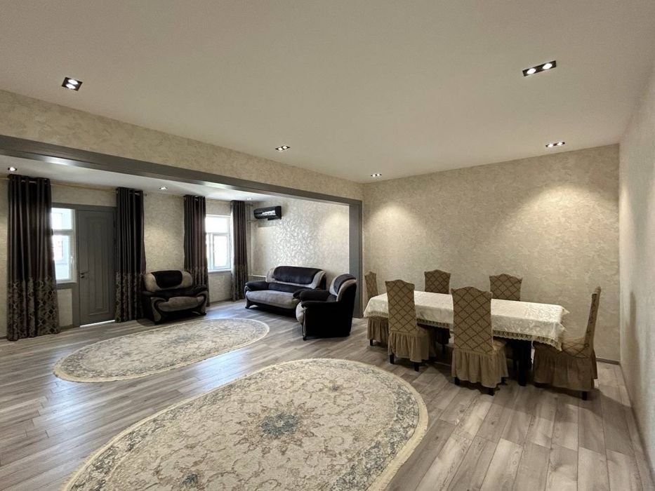 Аренда 3 комнатная на Мирабадской