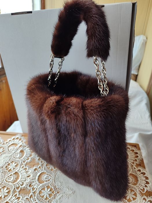 Караганда Продам новую норковую сумку с подарком