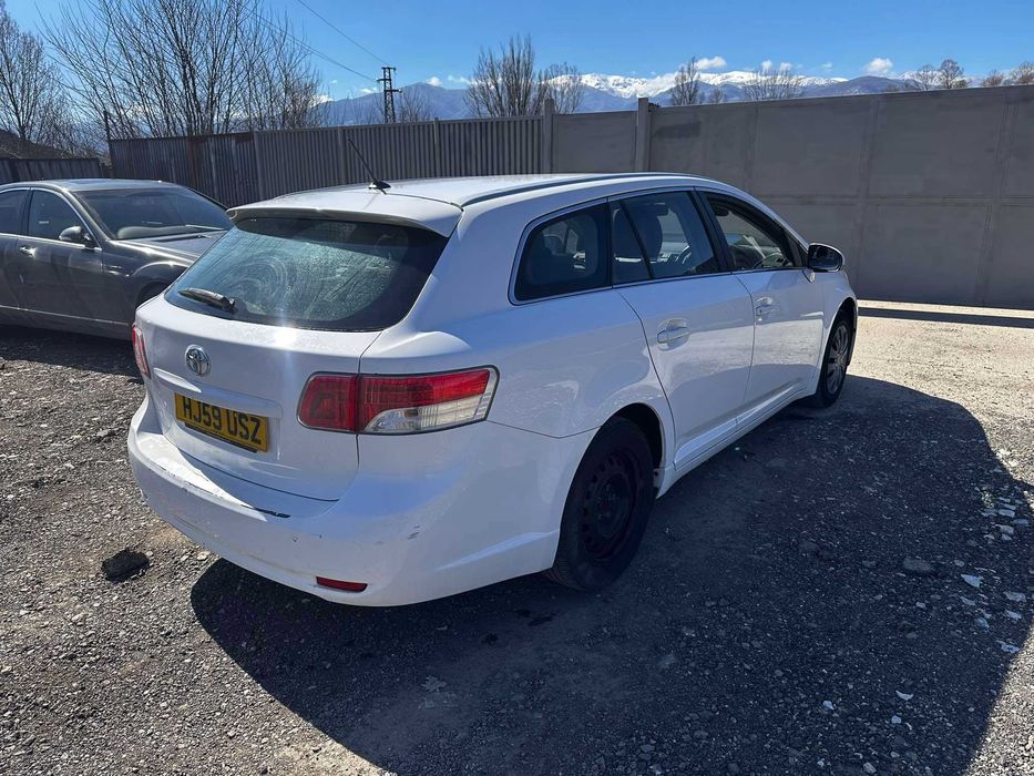 На части: Toyota Avensis 2.0 D-4D (126 к.с.), 2009 г. Т27