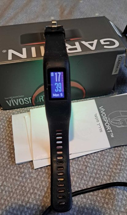 Ceas fitness Garmin VívoSport