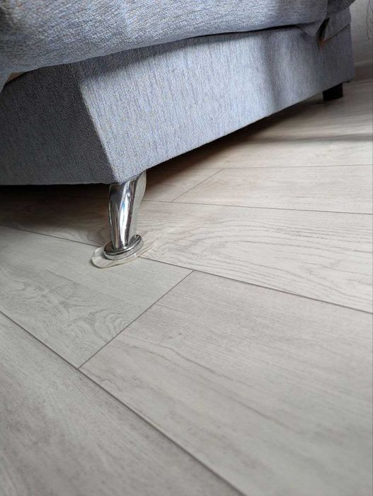 Продам диван в хорошем состоянии