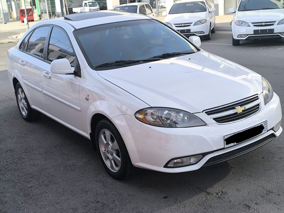 Gentra 2023 3-Poz Style Avtomat Polniy Navarot Kreditga 450$ bilan !