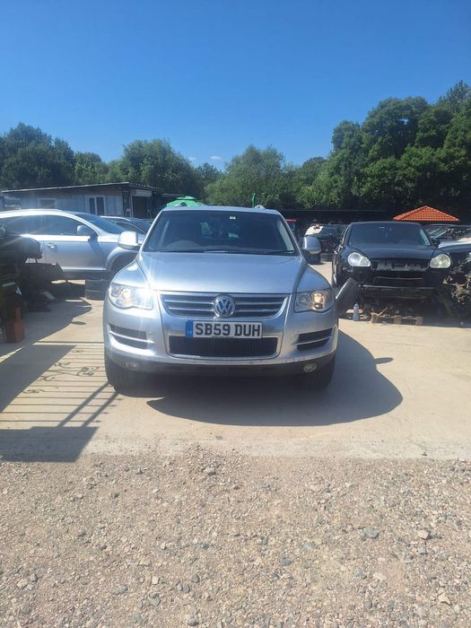 VW Touareg 2.5 R5 Facelift,174 к.с. , 60 броя на части