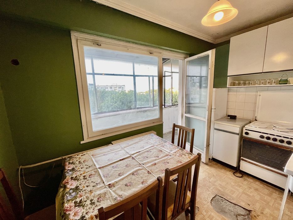 Дава се под наем Тристаен апартамент в Варна, Младост 2 - 65 кв.м за 250 € - Снимка #1