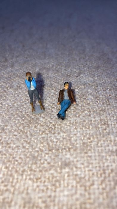 Миниатюрни фигурки за diorama