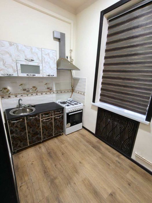 Дархон махалласида Офис сотилади