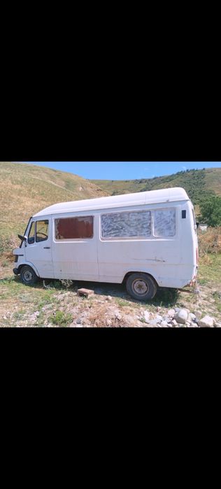 Продам машину Мерседес