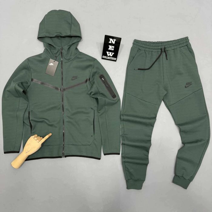 Мъжки спортни екипи