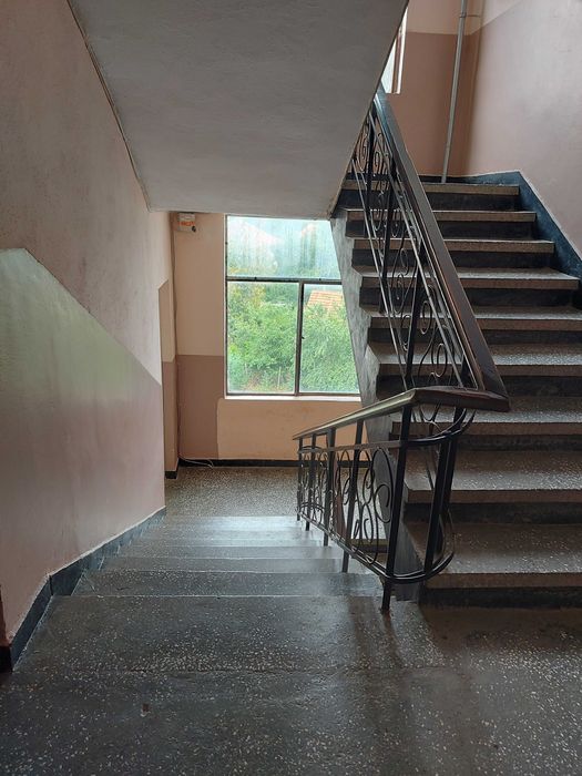 Продава се Двустаен апартамент в Кубрат - 65 кв.м за 616 €/кв.м - Снимка #3