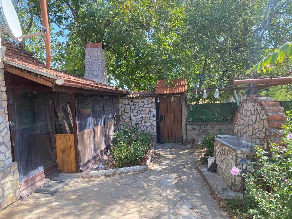 Продава се Къща в с. Борован, Област Враца - 70 кв.м за 572 €/кв.м - Снимка #1