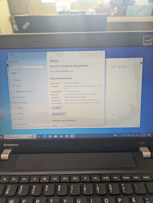 Лаптоп Леново Е 330