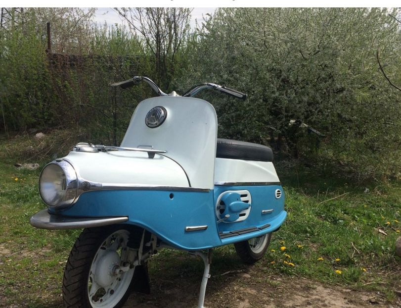 Продаётся ретро мотороллер под проект