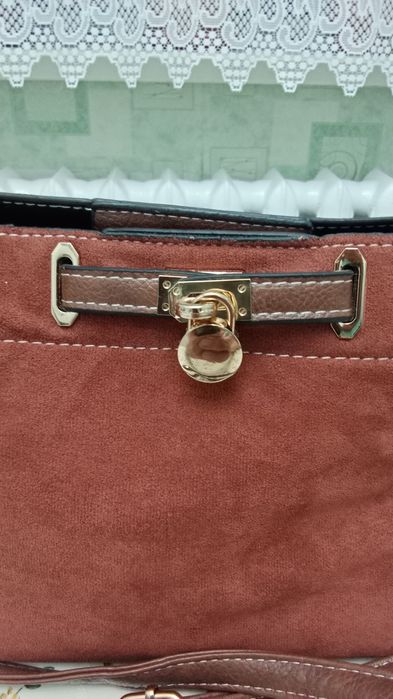 Продам женские сумочки