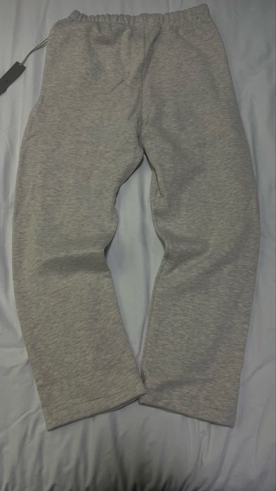 Essentials долница