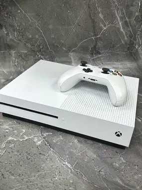 Приставка Xbox One S (Зайсан) ЛОТ 1ОО3422
