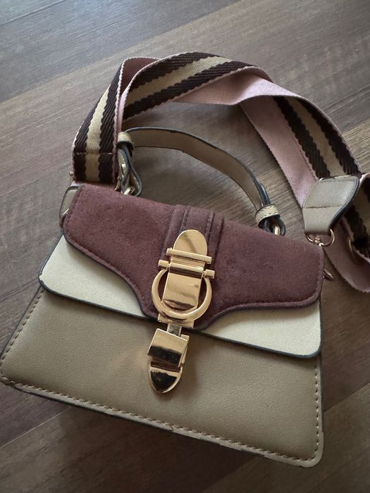 Нова дамска чанта