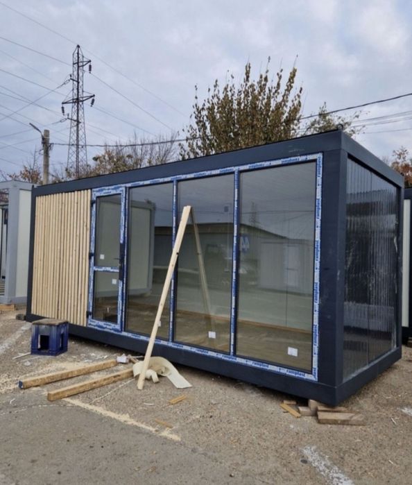 Vand containere modulare Comerciale la super preț de producător