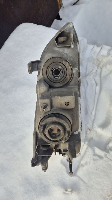 Левая передняя фара windom 20