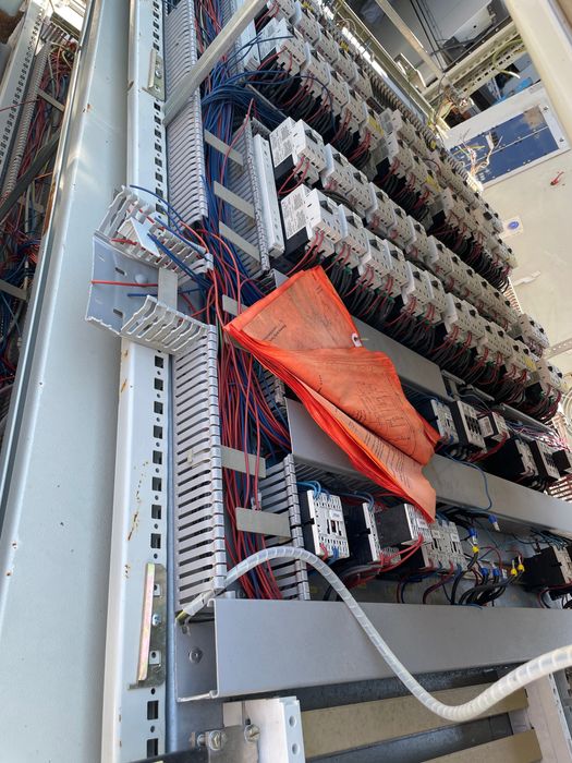 Електрически табла