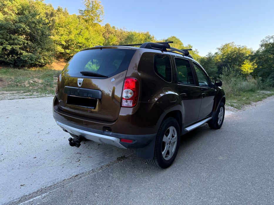 Vând Dacia Duster 4x4