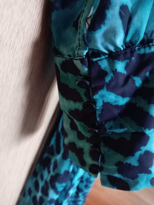 Леопардова зелена тънка рокля