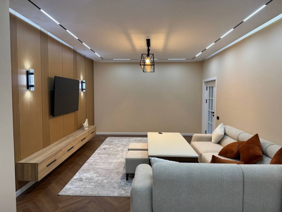 Сдаётся Super Premium Lux 3ком кв на Беруни ор. Хакима дача!